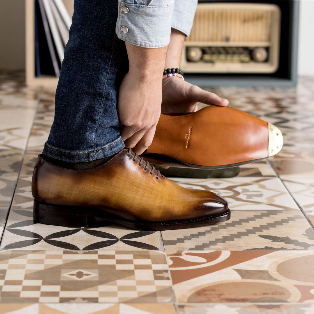 Men's Wholecut Shoes Patina Leather Goodyear Welt Wide Plus Size Brown 5541 Men's Wholecut Shoes Patina Leather Goodyear Welt Wide Plus Size Brown 5541